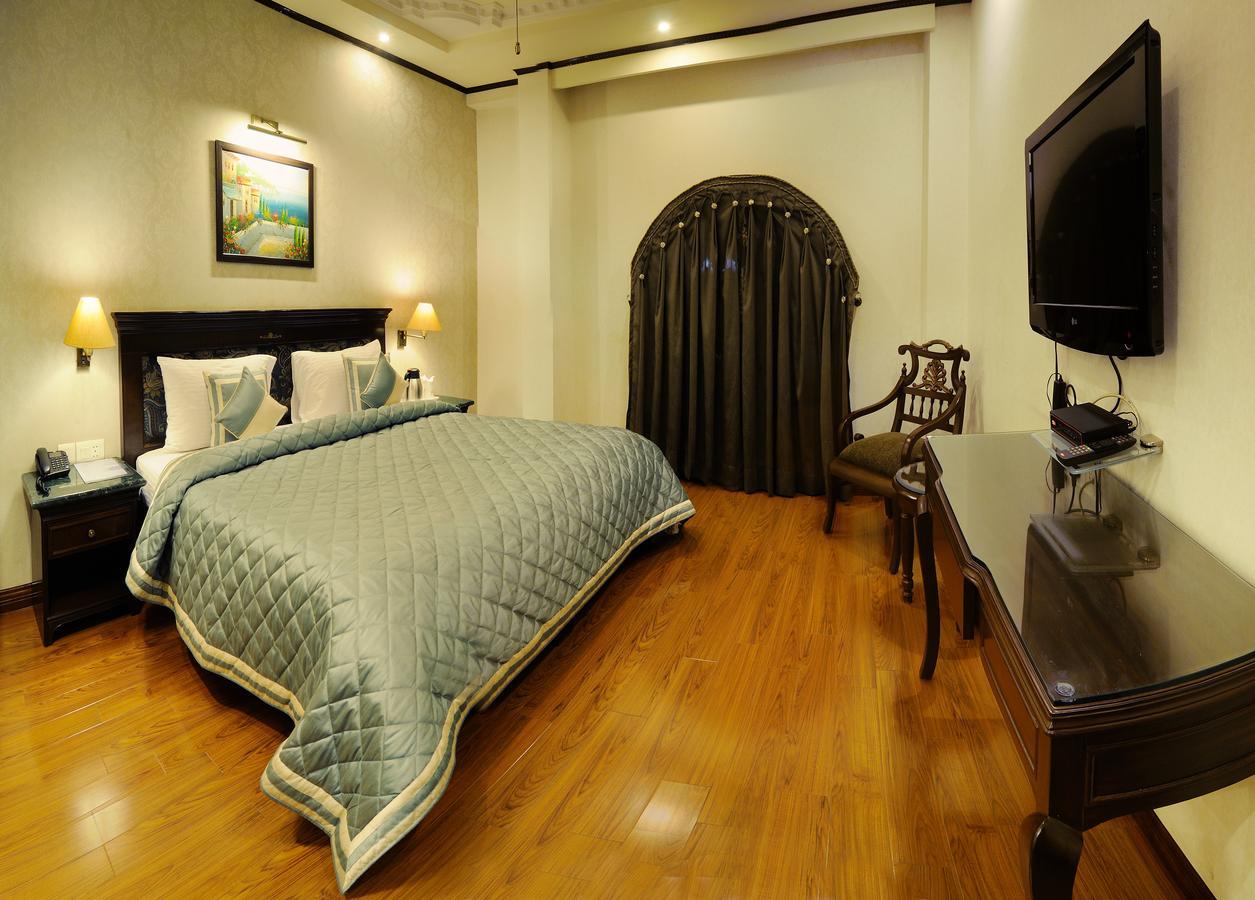 Hotel Diplomat Residency New Delhi Buitenkant foto