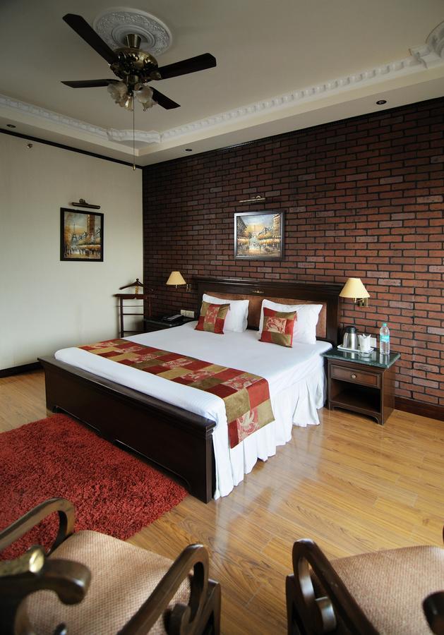 Hotel Diplomat Residency New Delhi Buitenkant foto